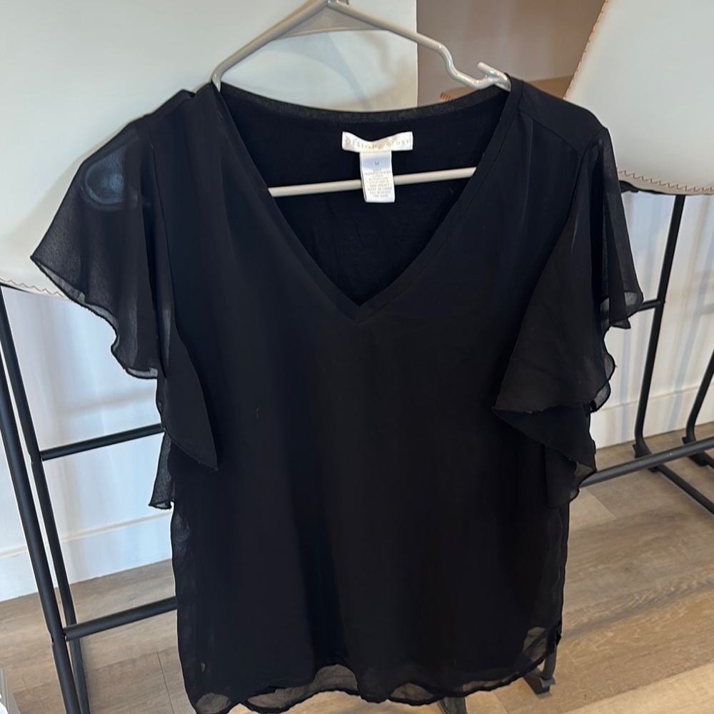 Black Ruffled Short Sleeve Blouse